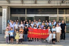 “洗面筋淀粉遇碘”等尝试更激发了小伴侣们科
